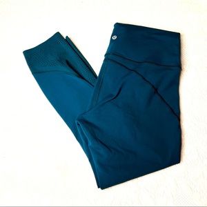 Lululemon Teal Leggings with Mesh Leg Cutout Details